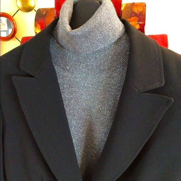 CHELSEA & THEODORE SHIMMERED SILK TURTLENECK M NWT - Picture 1 of 10